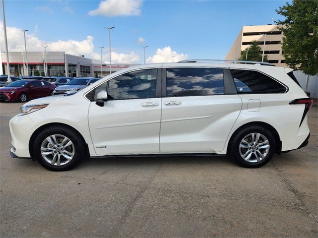 2021 Toyota Sienna Limited