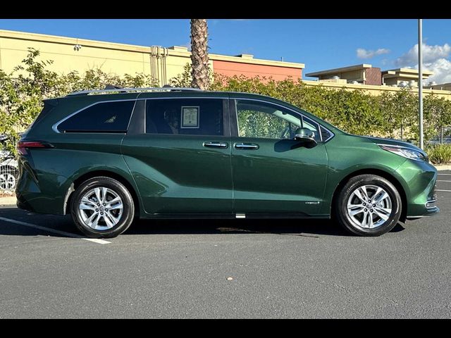 2021 Toyota Sienna Limited