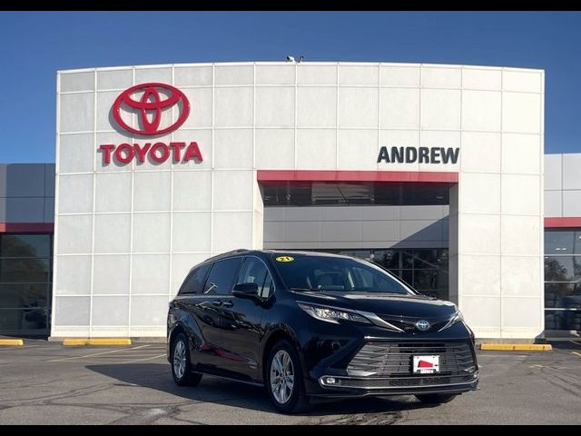 2021 Toyota Sienna Limited