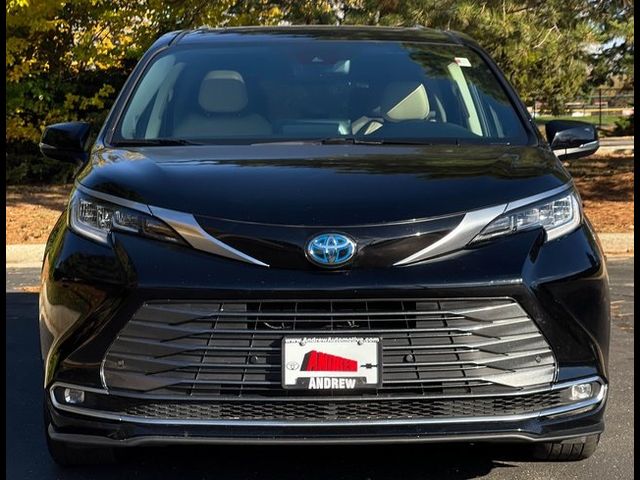 2021 Toyota Sienna Limited