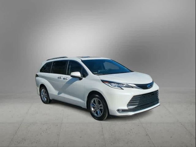 2021 Toyota Sienna Limited