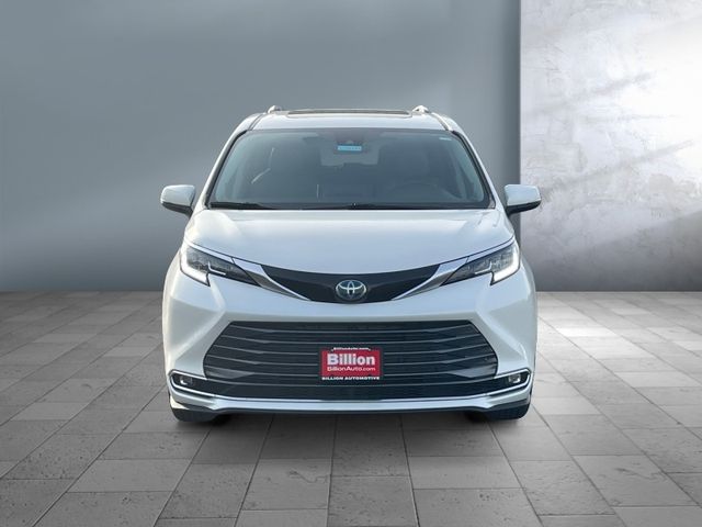 2021 Toyota Sienna Limited