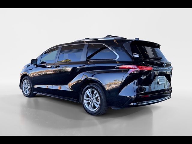 2021 Toyota Sienna Limited