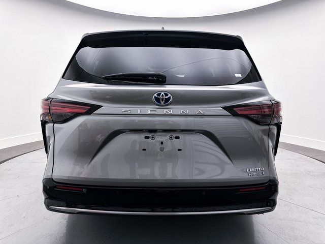 2021 Toyota Sienna Limited