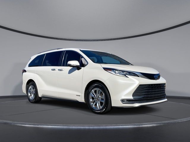 2021 Toyota Sienna Limited
