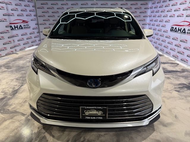 2021 Toyota Sienna Limited