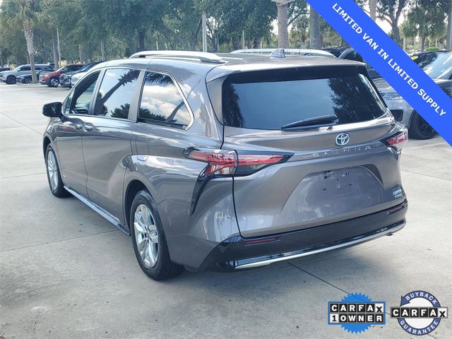 2021 Toyota Sienna Limited