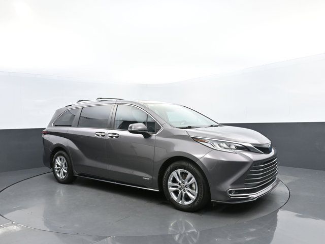 2021 Toyota Sienna Limited