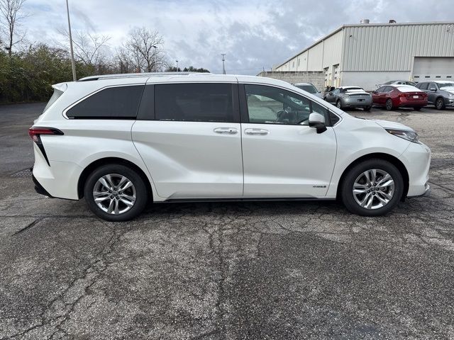 2021 Toyota Sienna Limited