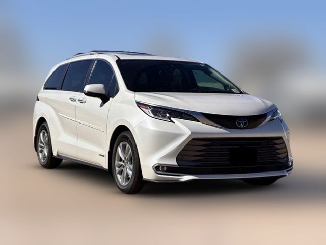 2021 Toyota Sienna Limited