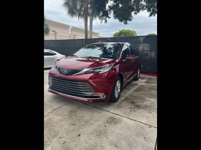 Used 2021 Toyota Sienna Limited For Sale in Fishers, IN | Capital One ...