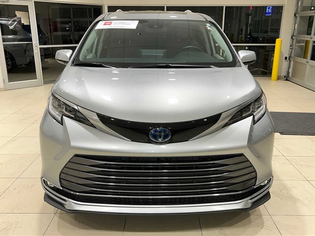 2021 Toyota Sienna Limited