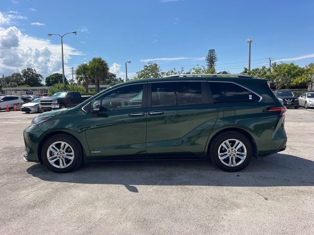 2021 Toyota Sienna Limited