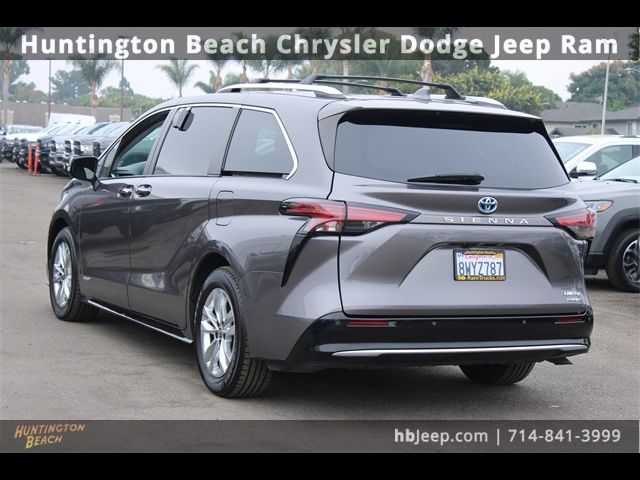 2021 Toyota Sienna Limited