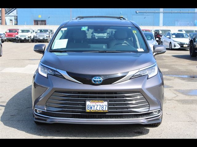 2021 Toyota Sienna Limited