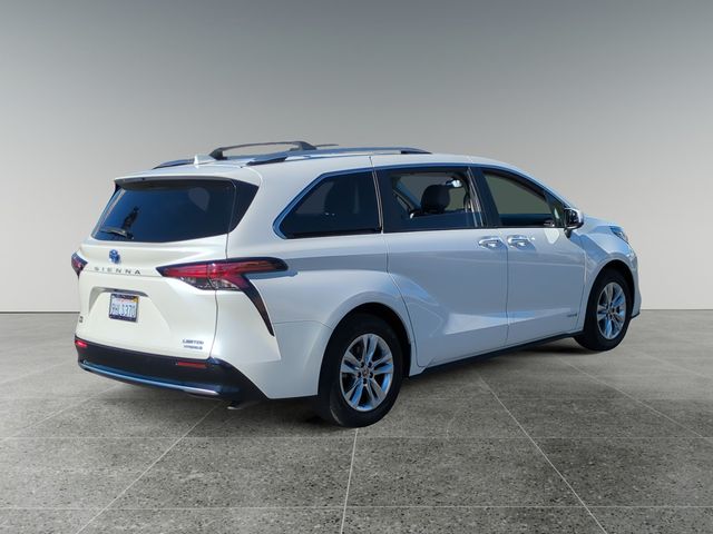 2021 Toyota Sienna Limited