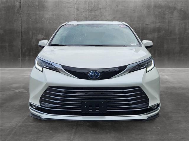 2021 Toyota Sienna Limited