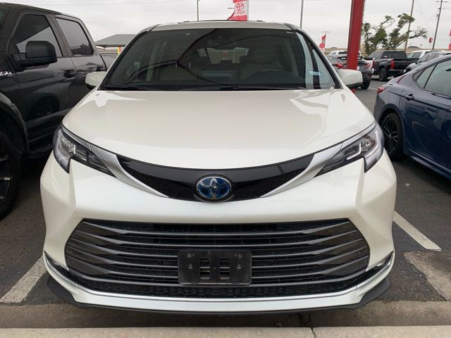 2021 Toyota Sienna Limited