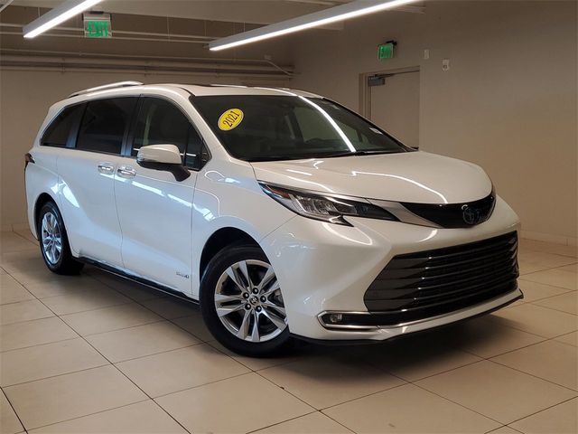 2021 Toyota Sienna Limited