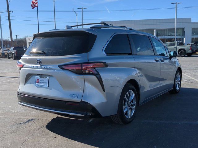 2021 Toyota Sienna Limited