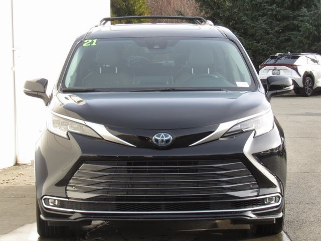 2021 Toyota Sienna Limited