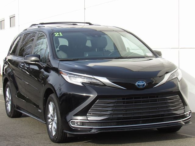 2021 Toyota Sienna Limited