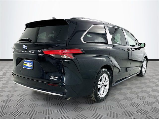 2021 Toyota Sienna Limited