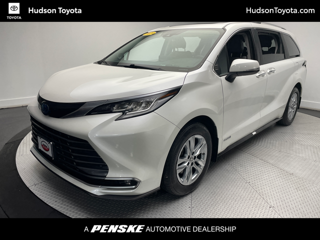 2021 Toyota Sienna Limited