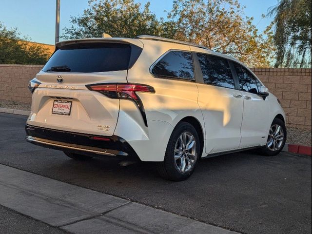 2021 Toyota Sienna Limited