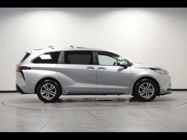 2021 Toyota Sienna Limited