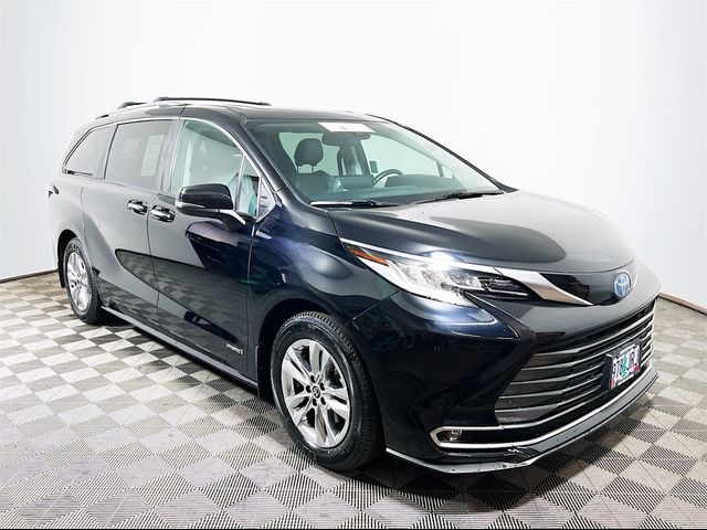 2021 Toyota Sienna Limited