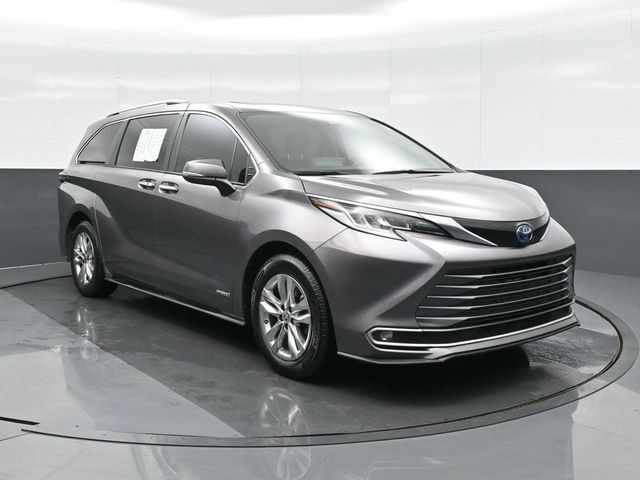 2021 Toyota Sienna Limited