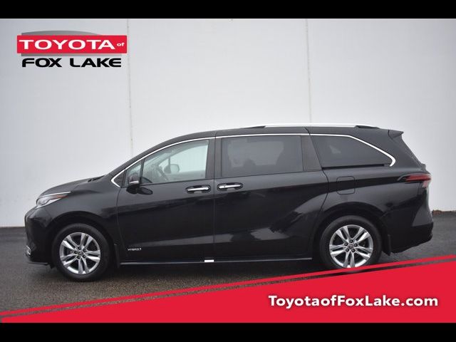 2021 Toyota Sienna Limited