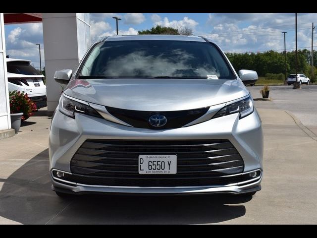 2021 Toyota Sienna Limited