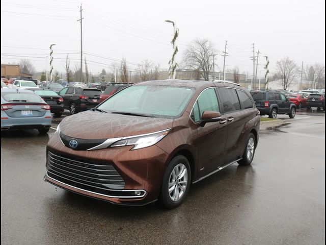 2021 Toyota Sienna Limited