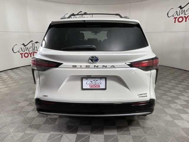 2021 Toyota Sienna Limited