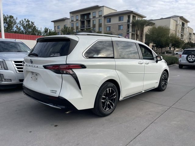 2021 Toyota Sienna Limited