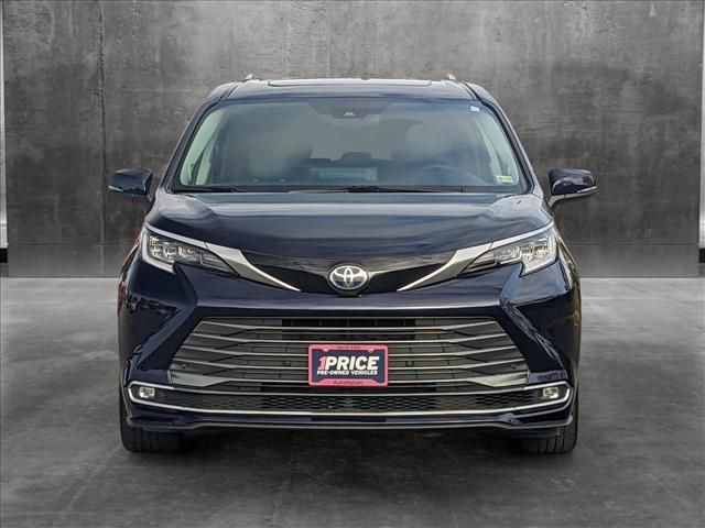 2021 Toyota Sienna Limited