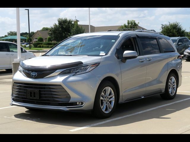 2021 Toyota Sienna Limited