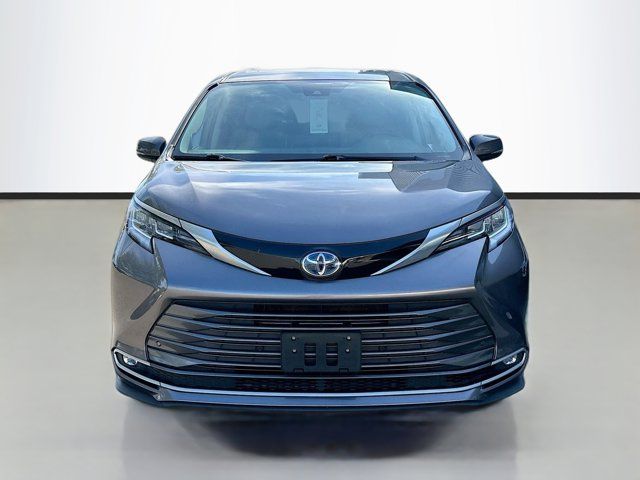 2021 Toyota Sienna Limited