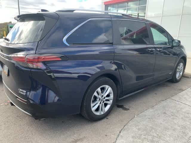 2021 Toyota Sienna Limited