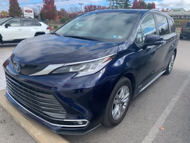 2021 Toyota Sienna Limited