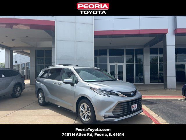 2021 Toyota Sienna Limited