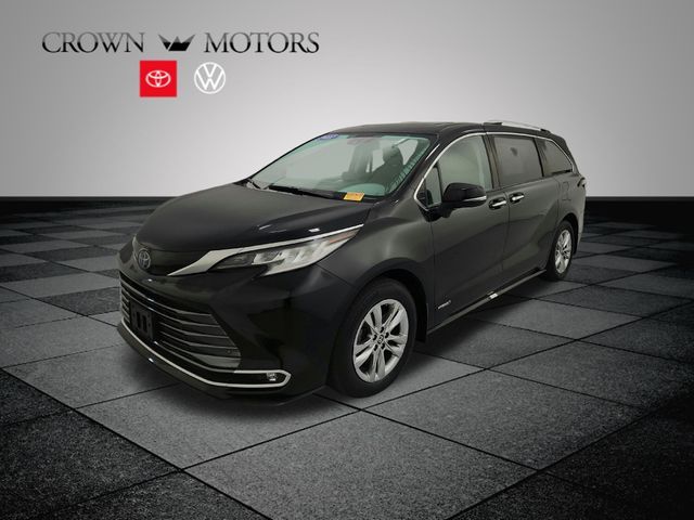 2021 Toyota Sienna Limited