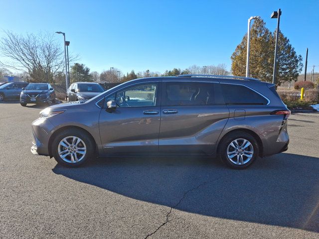 2021 Toyota Sienna Limited