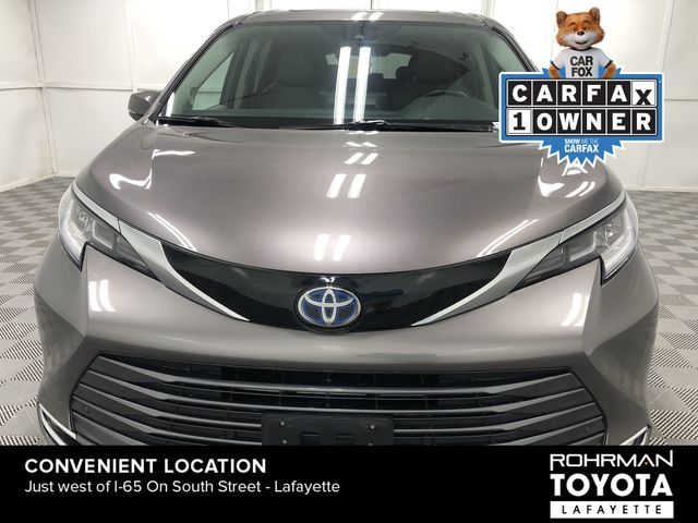 2021 Toyota Sienna Limited