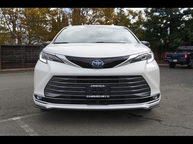 2021 Toyota Sienna Limited