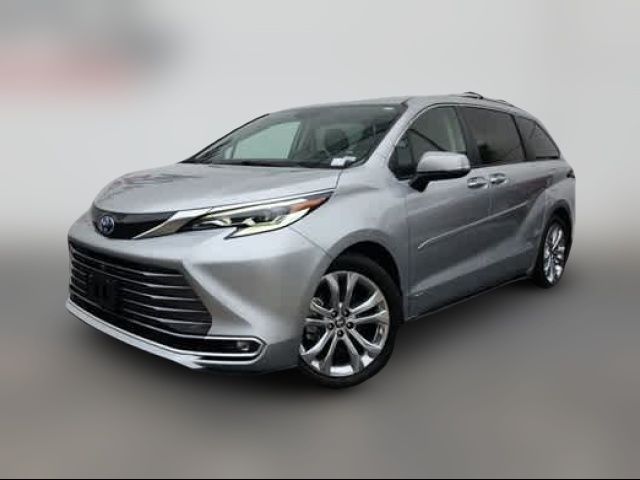 2021 Toyota Sienna Platinum