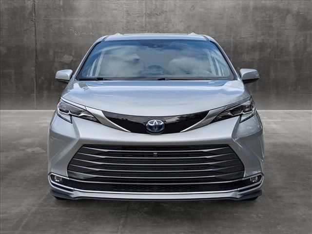 2021 Toyota Sienna Platinum