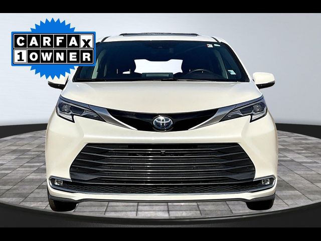 2021 Toyota Sienna Platinum